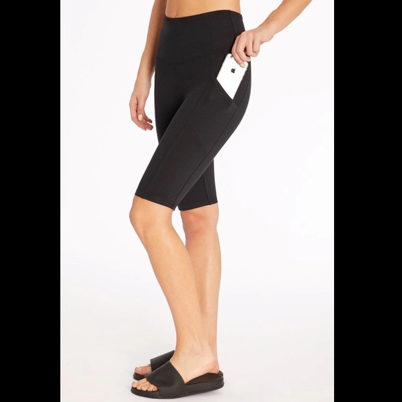 marika high waist shorts